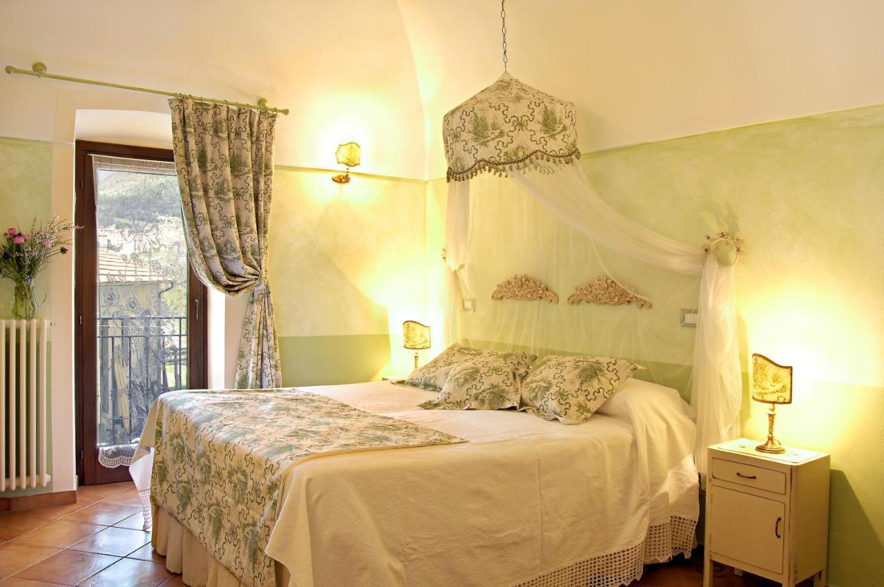 La Casa Dei Nonni Castelbianco Bed & Breakfast Colletta Ngoại thất bức ảnh