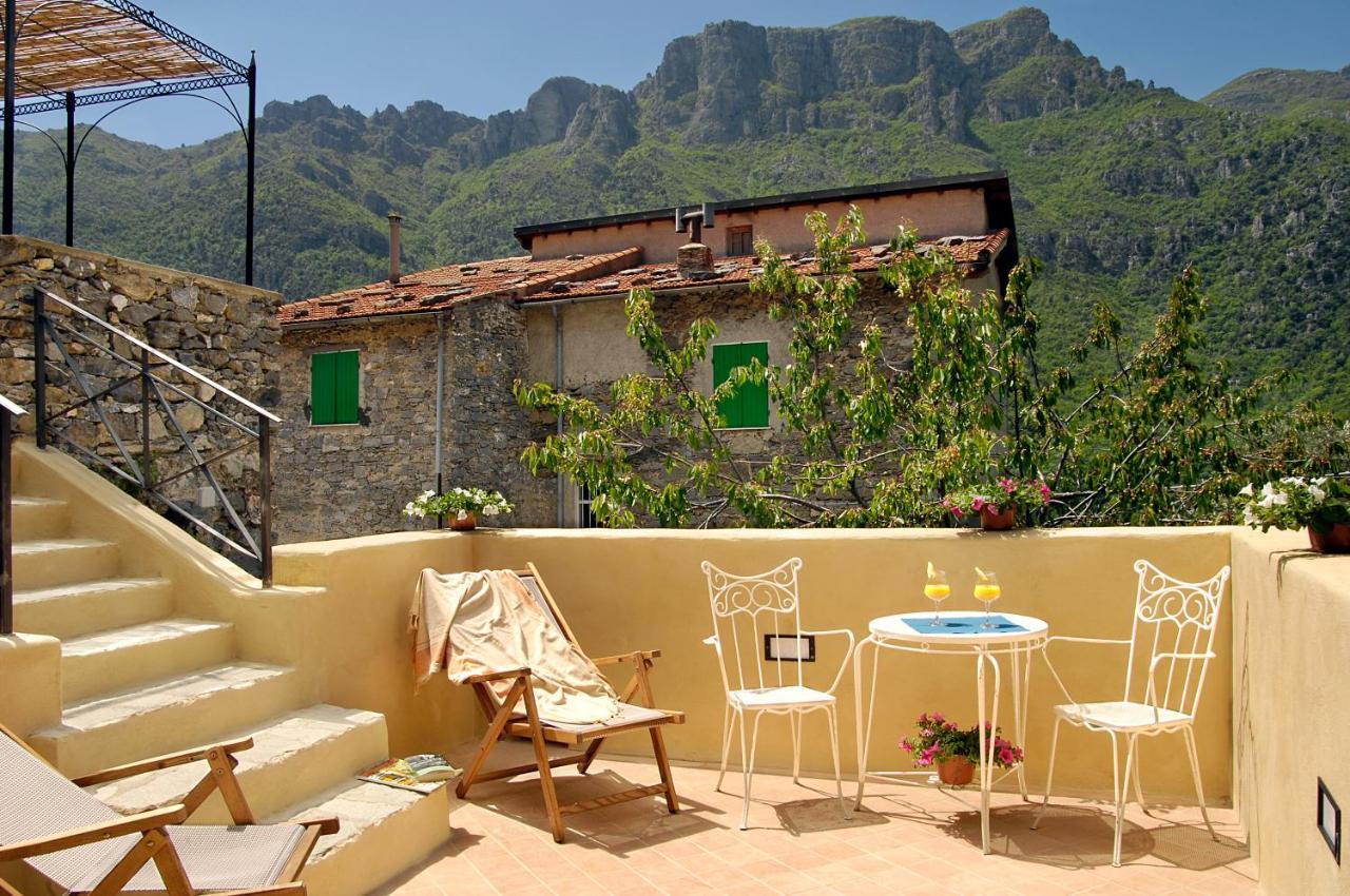 La Casa Dei Nonni Castelbianco Bed & Breakfast Colletta Ngoại thất bức ảnh